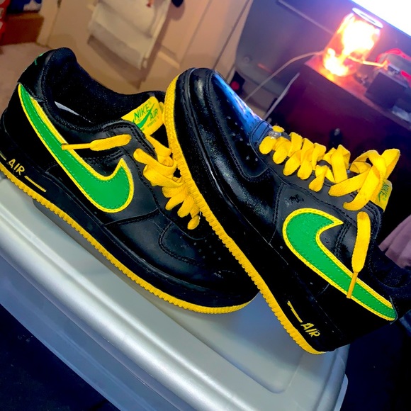 Nike Other - RARE RETRO AIR FORCE 1 Original 2004 Rasta Edition